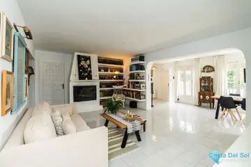 6 bedroom House for Sale in Río Real-28986