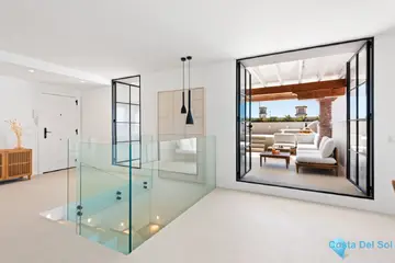 4 bedroom Apartment for Sale in La Duquesa-29104
