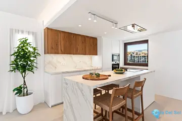 4 bedroom Apartment for Sale in La Duquesa-29109