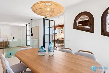 4 bedroom Apartment for Sale in La Duquesa-29111