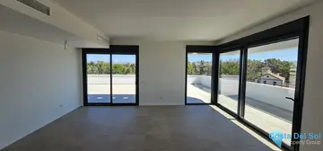 4 bedroom Apartment for Sale in Torremolinos-29122