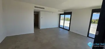 4 bedroom Apartment for Sale in Torremolinos-29123