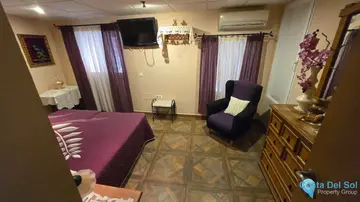 6 bedroom House for Sale in Alhaurín de la Torre-29145