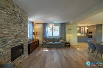 4 bedroom House for Sale in Marbesa-29270