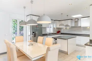 5 bedroom House for Sale in Estepona-29296