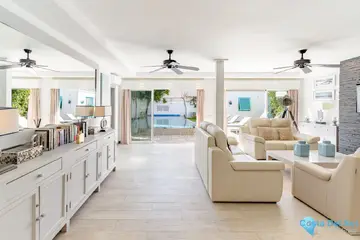 5 bedroom House for Sale in Estepona-29297