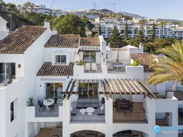 3 bedroom Apartment for Sale in La Quinta-29338