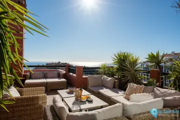 4 bedroom Apartment for Sale in Calahonda