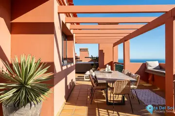 4 bedroom Apartment for Sale in Calahonda-29369