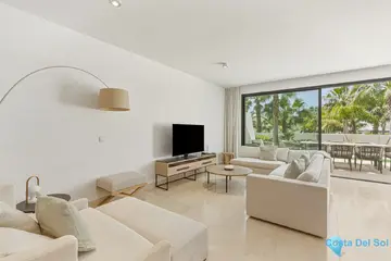 4 bedroom House for Sale in La Cala de Mijas-29393