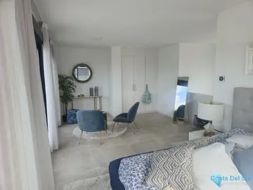 4 bedroom Apartment for Sale in Los Alamos-29415