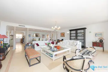 3 bedroom Apartment for Sale in Nueva Andalucía-29472