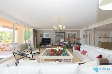 3 bedroom Apartment for Sale in Nueva Andalucía-29475
