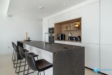 3 bedroom Apartment for Sale in Fuengirola-29528