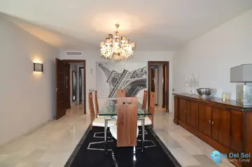 3 bedroom Apartment for Sale in Puerto Banús-29570