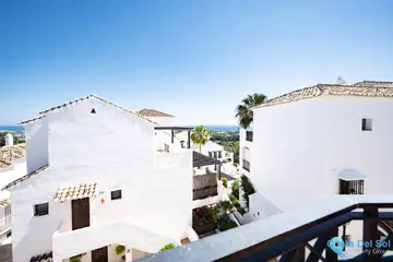 3 bedroom Apartment for Sale in Altos de los Monteros-29683