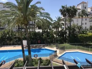 3 bedroom Apartment for Sale in Puerto Banús-29770