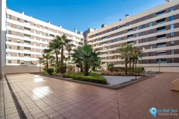 3 bedroom Apartment for Sale in Málaga Centro-29828