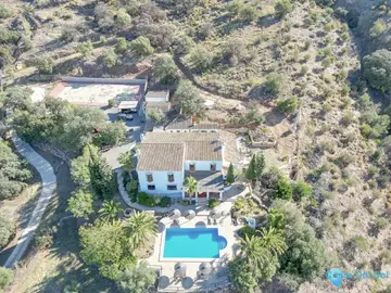 7 bedroom House for Sale in Alora-29836