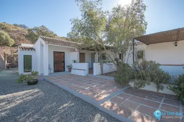7 bedroom House for Sale in Alora-29847