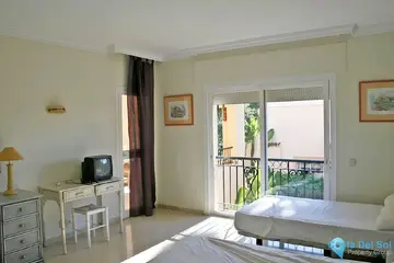 4 bedroom Apartment for Sale in New Golden Mile-29865