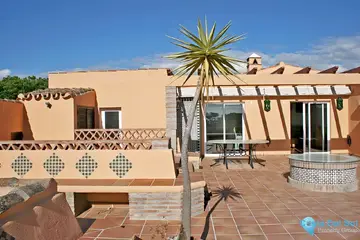 4 bedroom Apartment for Sale in New Golden Mile-29870