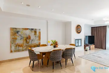 2 bedroom Apartment for Sale in The Golden Mile