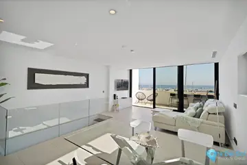 2 bedroom Apartment for Sale in Marbella-30023