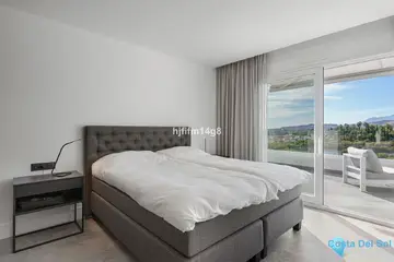 3 bedroom Apartment for Sale in La Quinta-30086