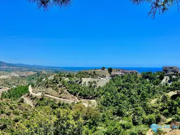 2657m2 Plot for Sale in El Madroñal-30215