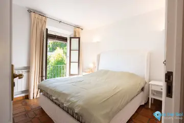 2 bedroom House for Sale in The Golden Mile-30241