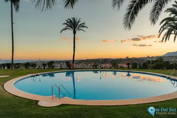 3 bedroom Apartment for Sale in The Golden Mile-30244