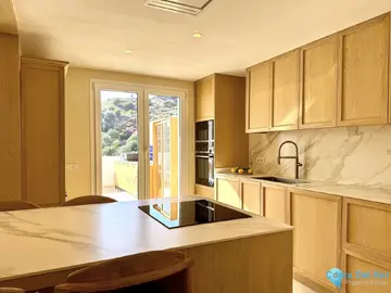 3 bedroom Apartment for Sale in Nueva Andalucía-30281
