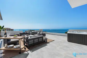 3 bedroom Apartment for Sale in Benalmadena
