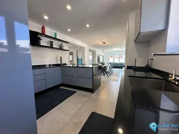 4 bedroom House for Sale in Benalmadena-30375