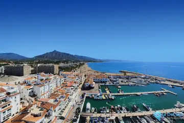2 bedroom Apartment for Sale in Puerto Banús-30389