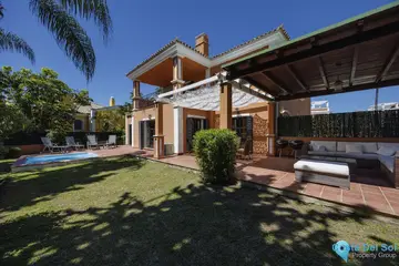 5 bedroom House for Sale in Guadalmina Alta