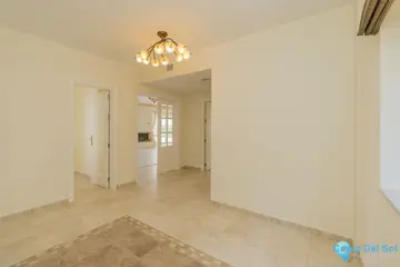 5 bedroom House for Sale in Valtocado-30501