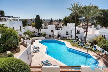 3 bedroom Apartment for Sale in Nueva Andalucía-30537