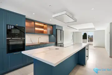 3 bedroom Apartment for Sale in Nueva Andalucía-30538