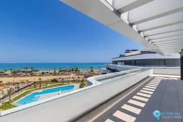2 bedroom Apartment for Sale in Playamar
