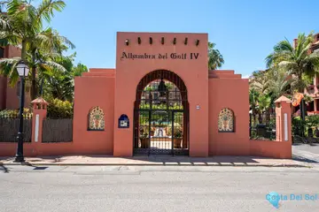 2 bedroom Apartment for Sale in Guadalmina Baja-101065