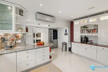 3 bedroom Apartment for Sale in La Heredia-30870