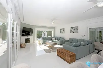 6 bedroom House for Sale in Benalmadena-30886