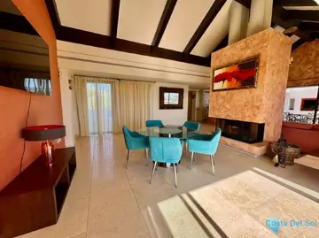 3 bedroom Apartment for Sale in New Golden Mile-30919