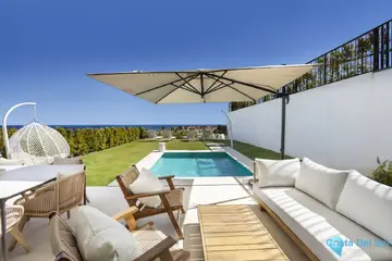 4 bedroom House for Sale in Estepona