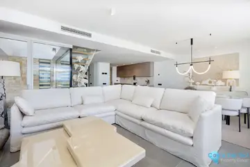 4 bedroom House for Sale in Estepona-31001