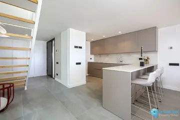 4 bedroom House for Sale in Estepona-31011