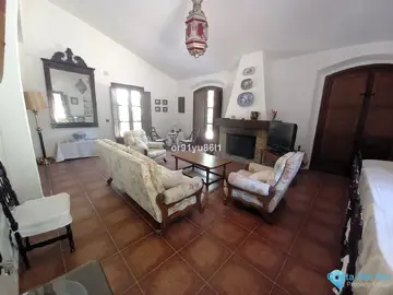 5 bedroom House for Sale in Casares-31111
