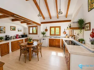 5 bedroom House for Sale in Casares-31159